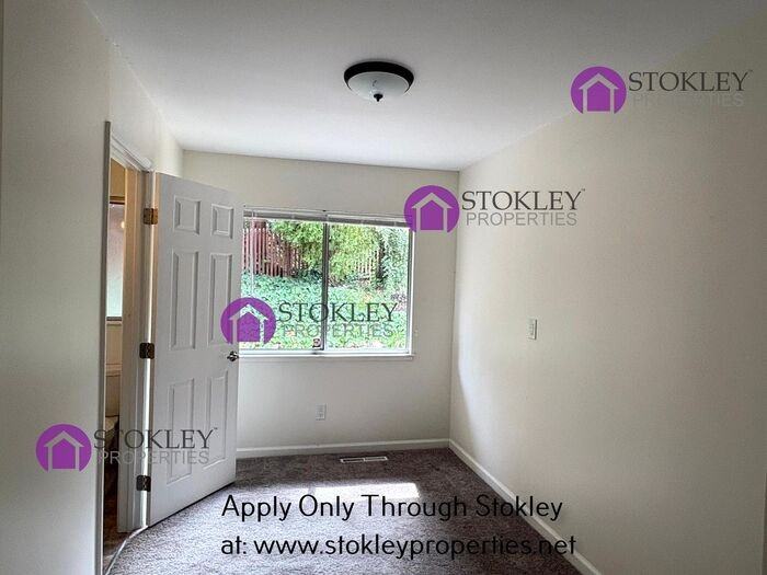 1067 Ridge Park Dr #A - Photo 5 of 11