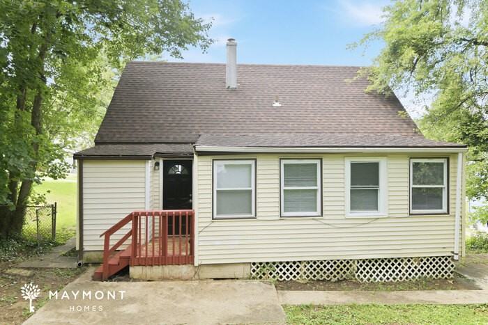 825 Templecliff Rd - Photo 3 of 3