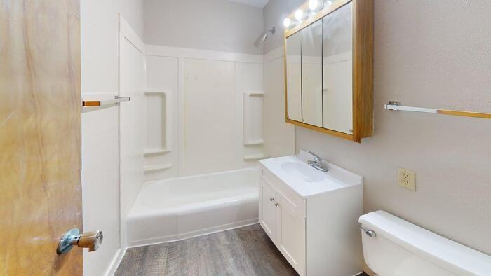 1727 Assumption Dr - Photo 3 of 17
