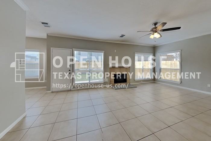 3215 Broken Bough Dr - Photo 7 of 24