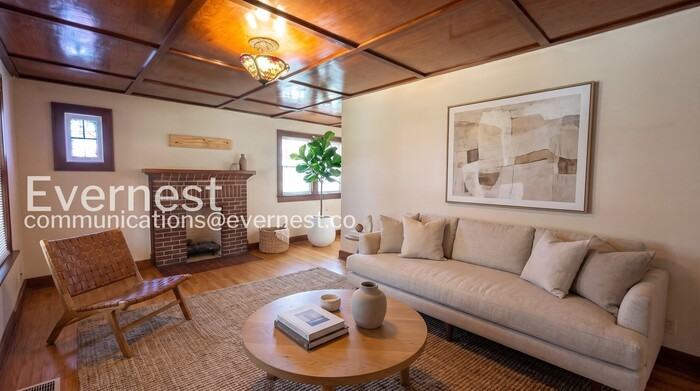 2412 Inga St - Photo 2 of 12