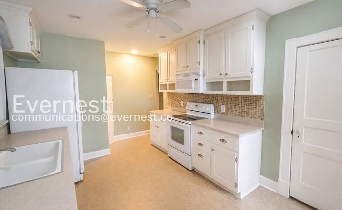 2412 Inga St - Photo 7 of 12