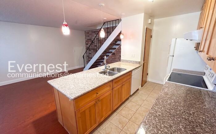 34749 Alvarado Niles Rd - Photo 7 of 22