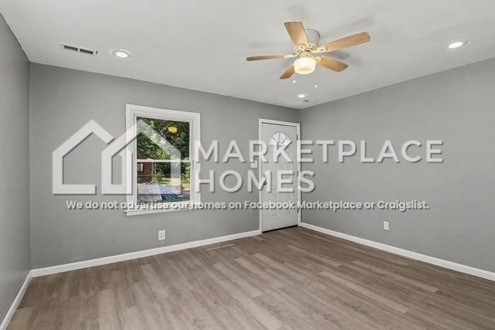 14364 Lamphere St - Photo 4 of 26