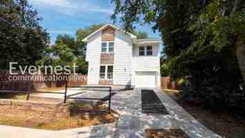 featured image of 2507 E Commerce St #2
