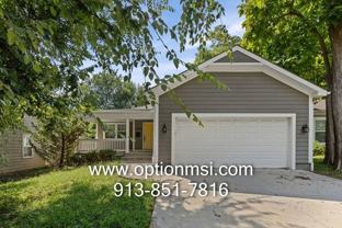 8926 Grand Ave - Photo 1 of 1