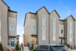 featured image of 1902 Addi Ln