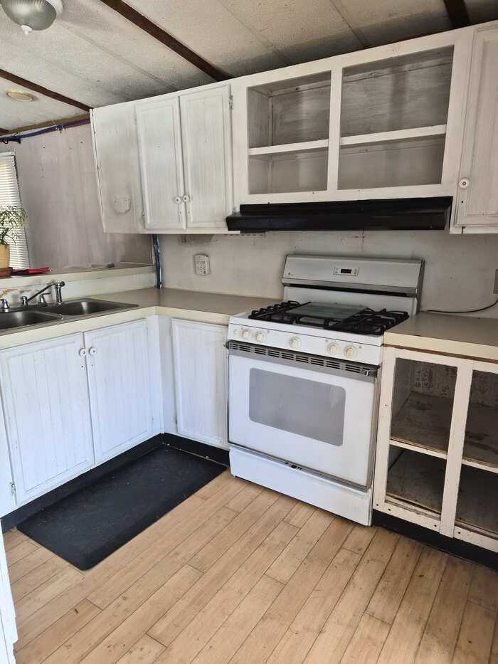 58 Peeble Ln #48 - Photo 5 of 22