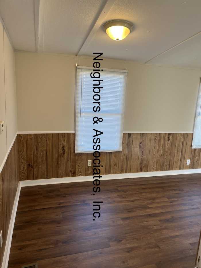 750 Raynor Rd - Photo 3 of 13
