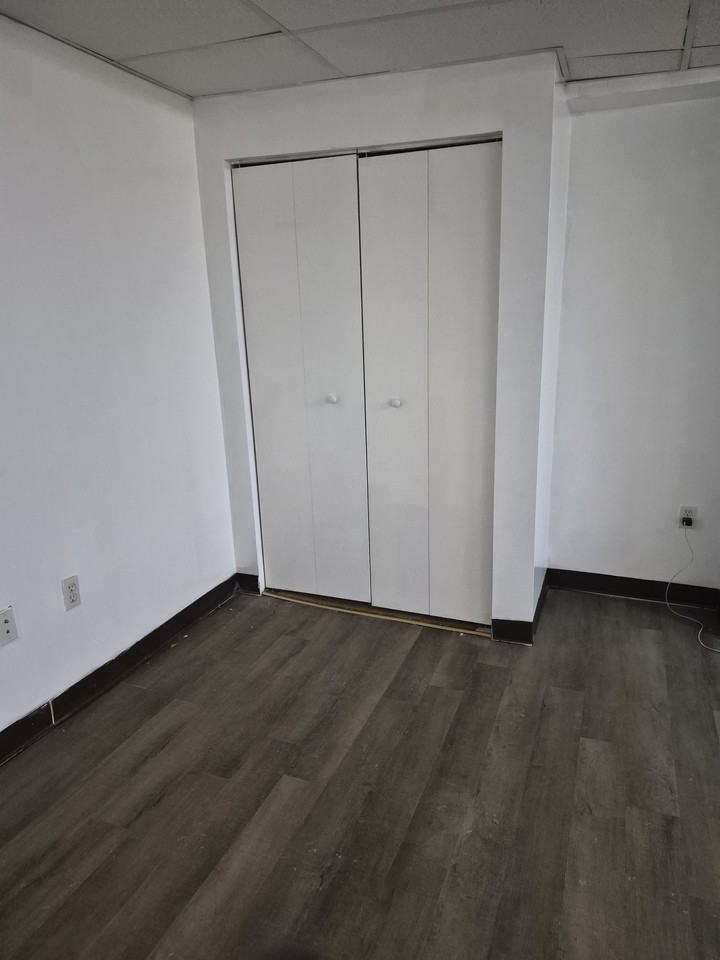 1419 N 2nd St #301 - Photo 5 of 15