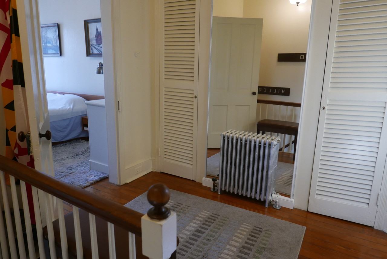 208 E 3rd St #208 - Photo 4 of 16