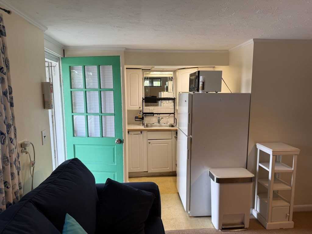 113 N Shore Blvd - Photo 4 of 6
