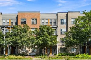 featured image of 112 E North St #112
