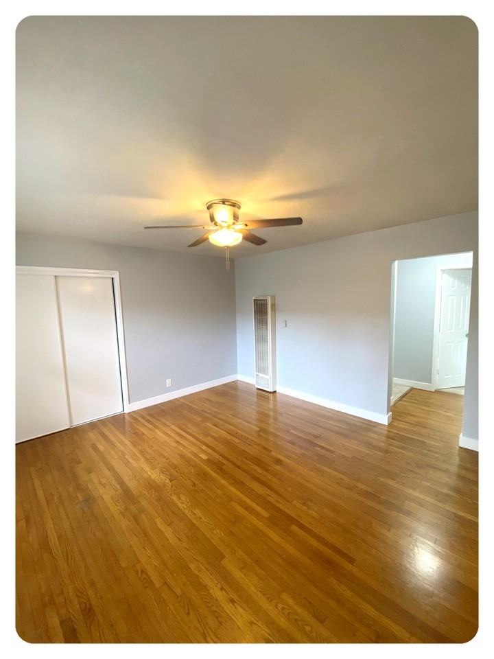 1162 East 3rd Street #18 - Photo 7 of 12