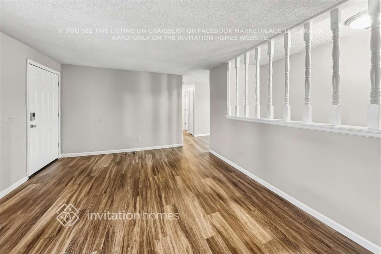 2676 E 117th Way - Photo 5 of 23
