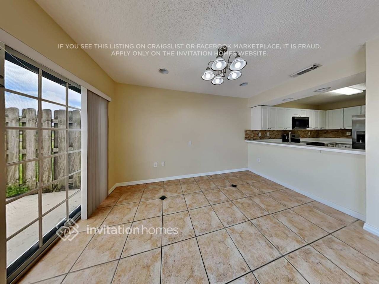 15671 Sw 143rd Ave - Photo 7 of 18