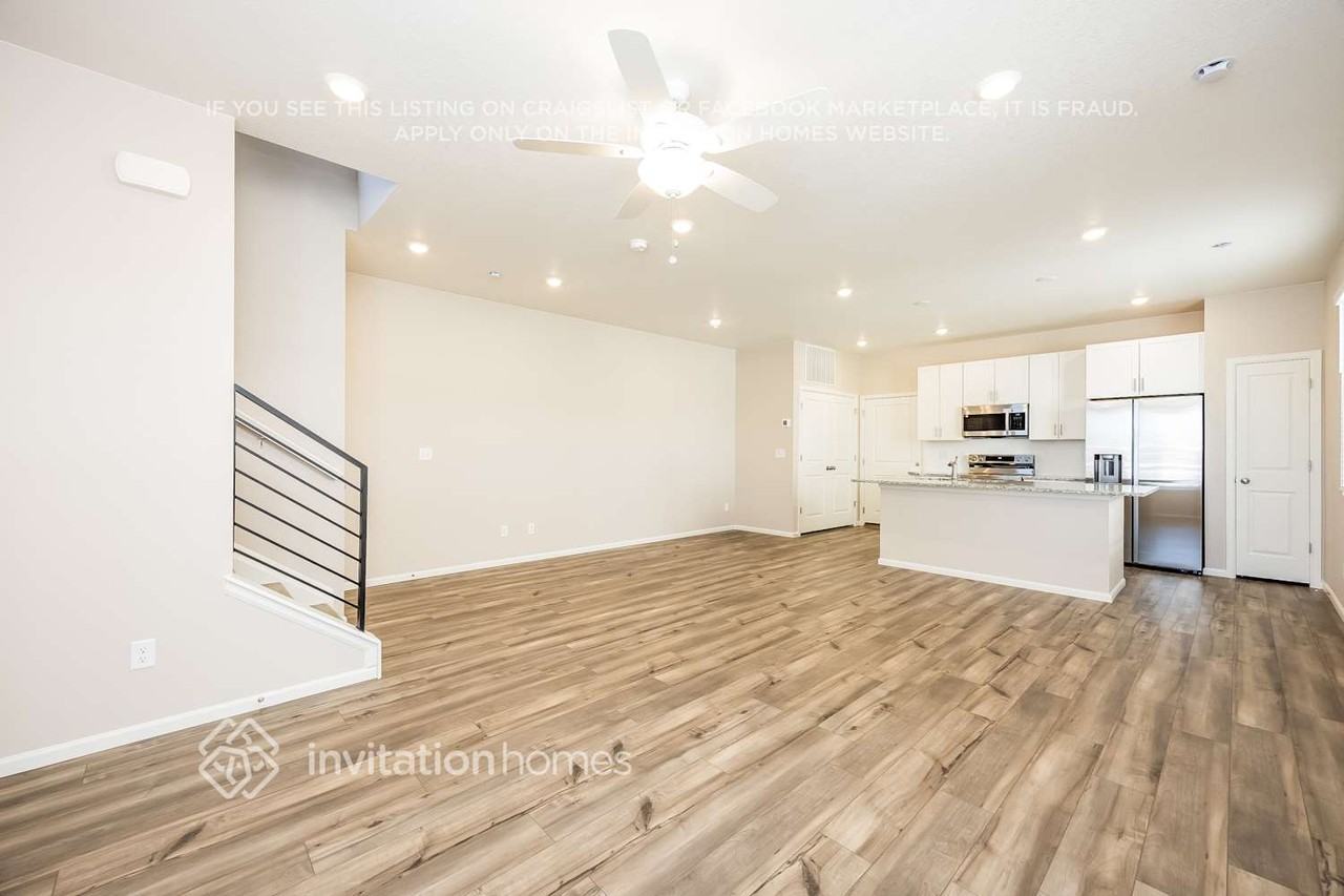 9387 Oro City Loop - Photo 4 of 18