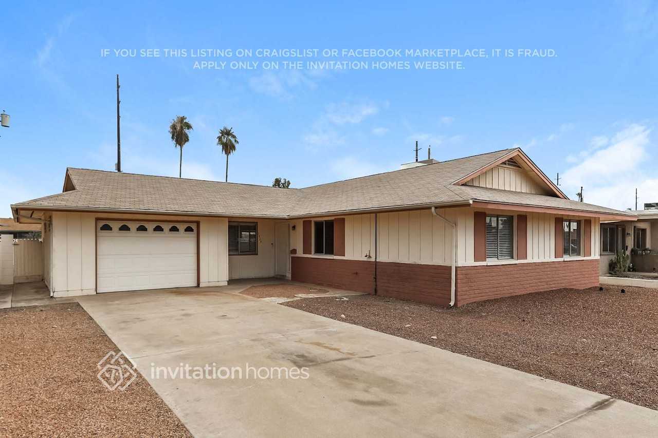 3828 W Lane Ave - Photo 3 of 17