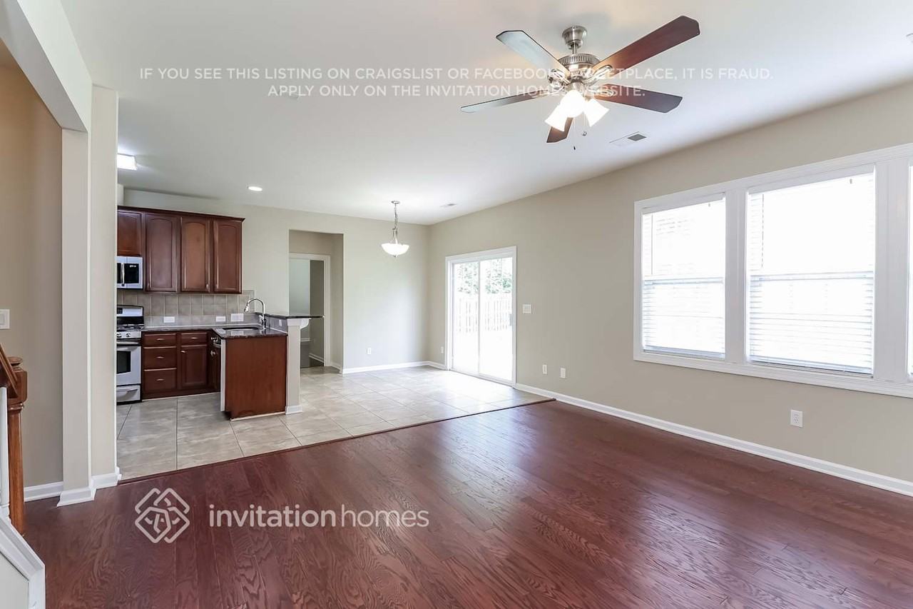 16013 Caranna Ct - Photo 6 of 20