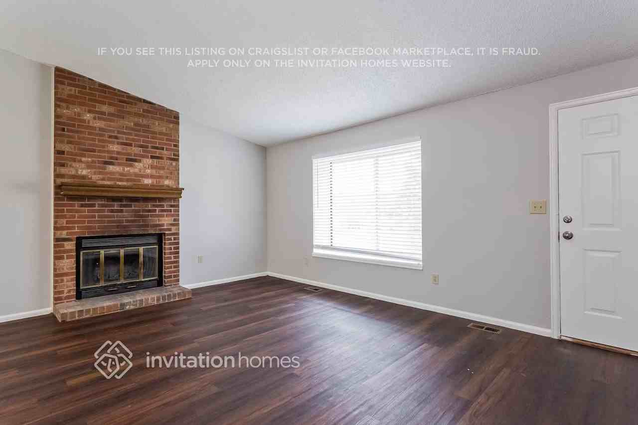 4179 S Bahama St - Photo 7 of 25