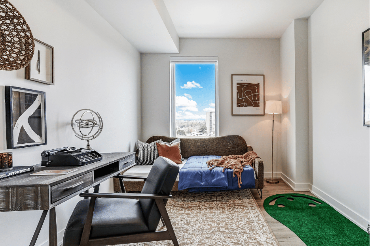 610 Martin Grove - Photo 6 of 50