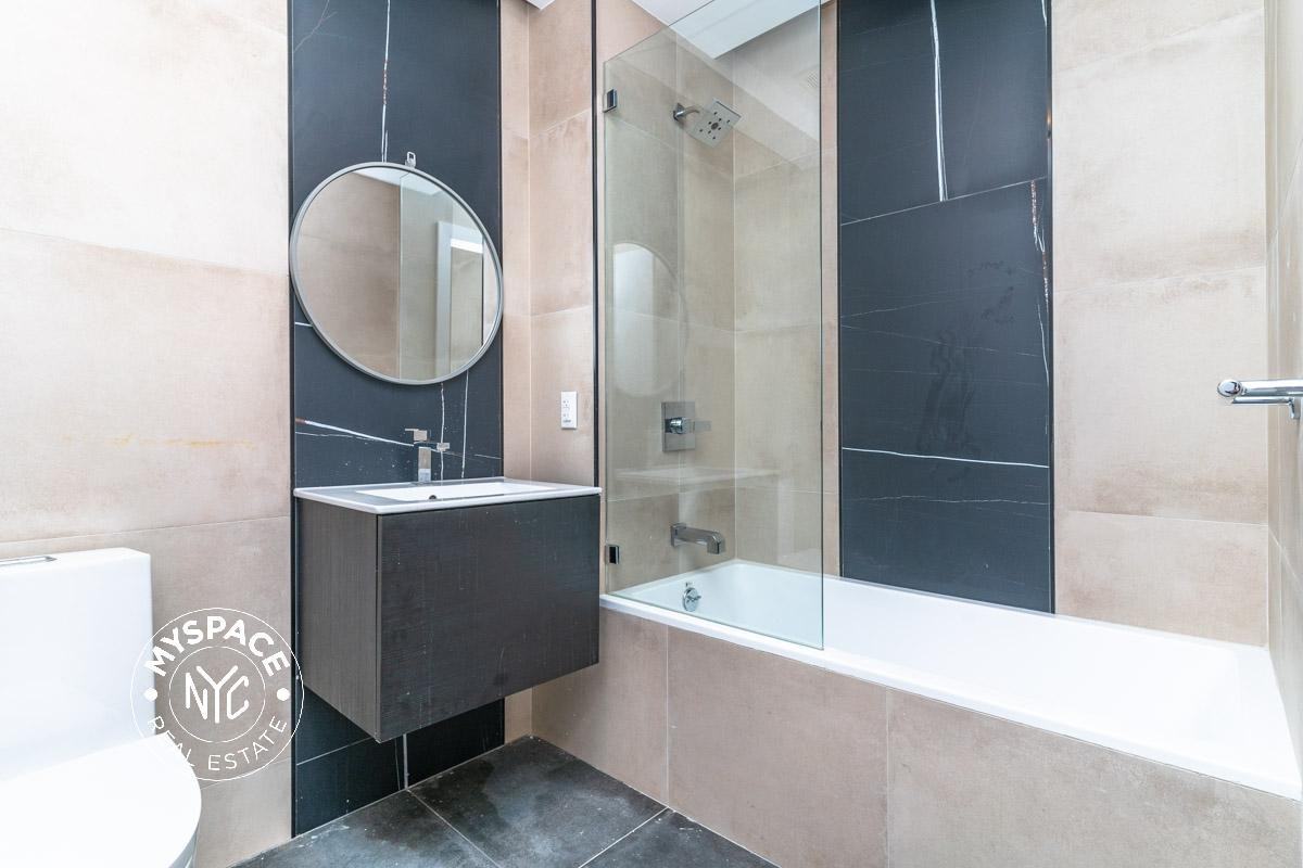 1076 Rogers Ave #1a - Photo 5 of 13