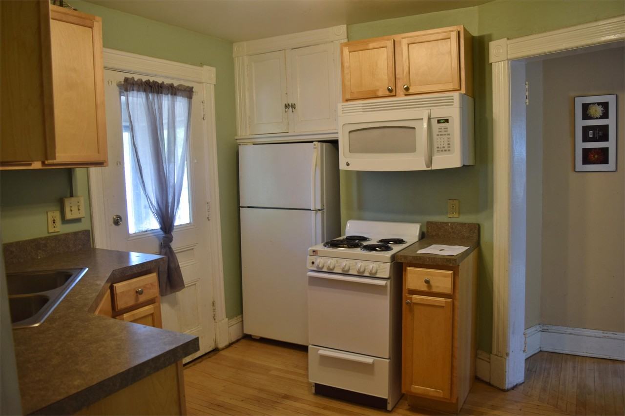 83 - 85 Hungerford Terrace - 2 #2 - Photo 3 of 13