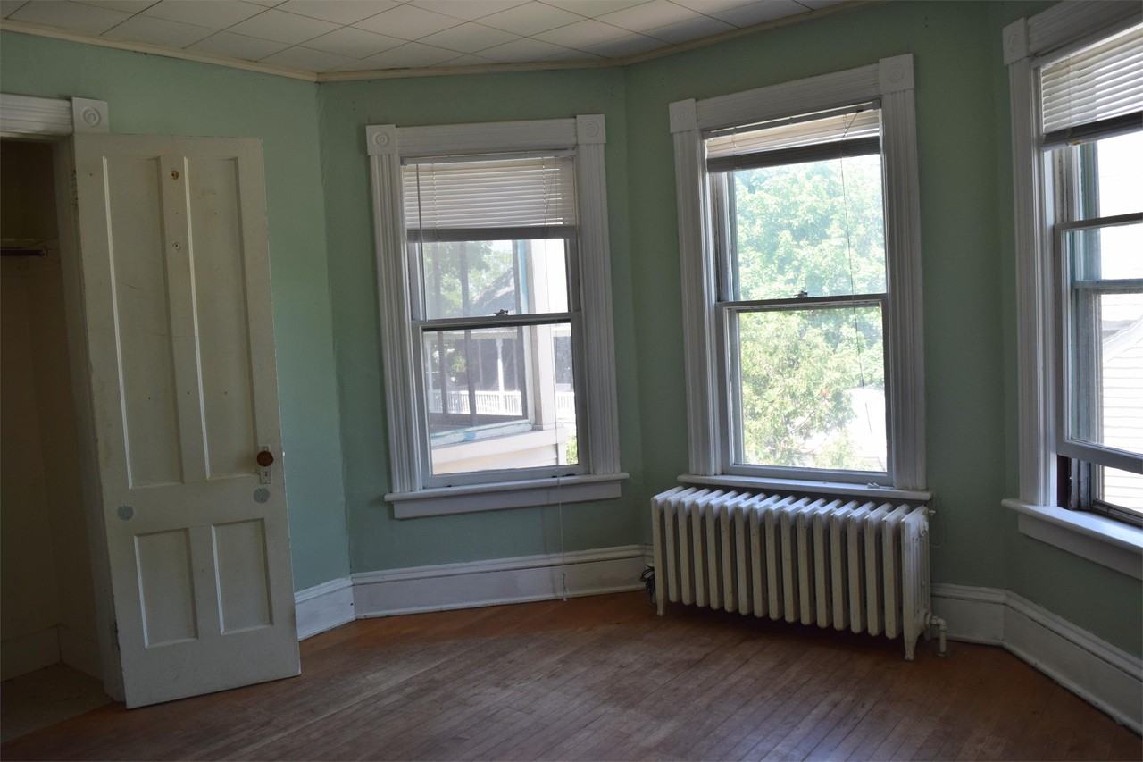 83 - 85 Hungerford Terrace - 2 #2 - Photo 5 of 13