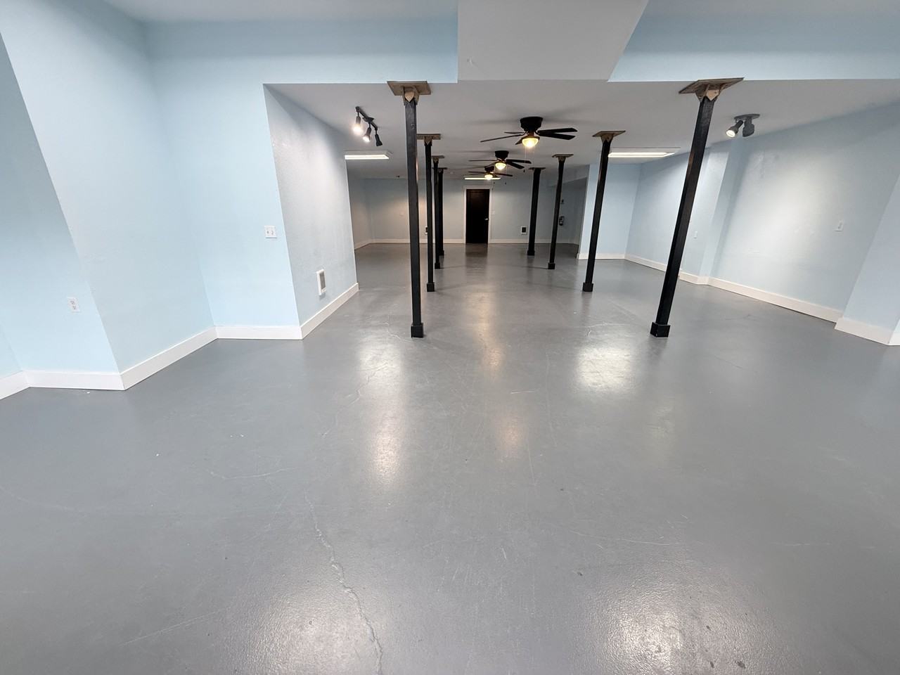 105 South Granite Avenue - 1Unit A #1 - Photo 2 of 15