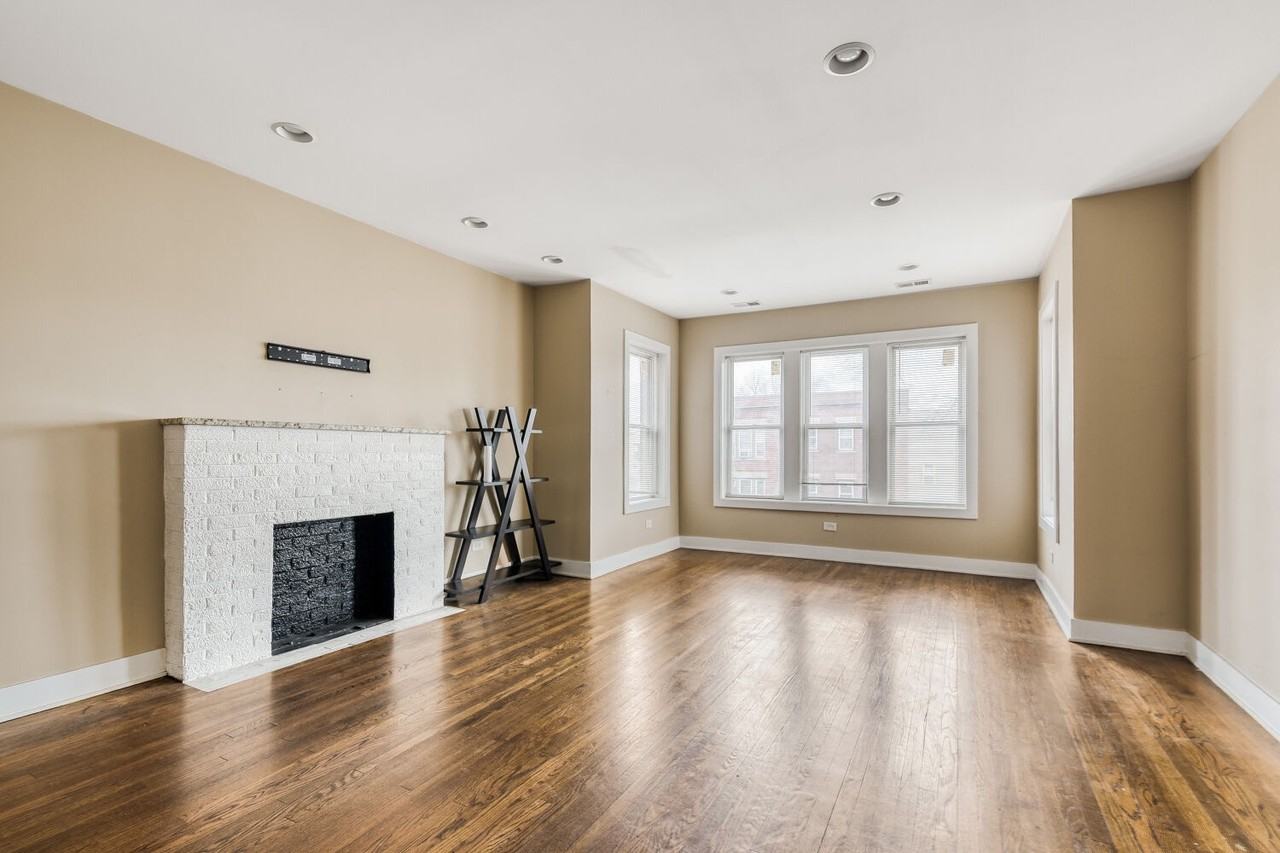 111 W 74th St - Photo 4 of 9