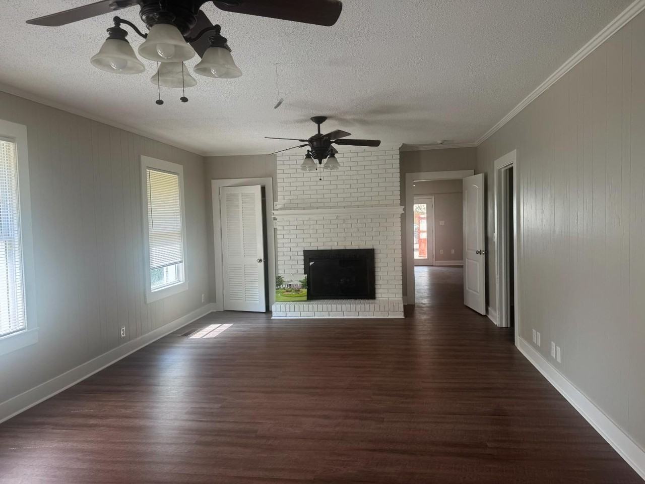8455 Charlie Shirley Rd - Photo 3 of 20