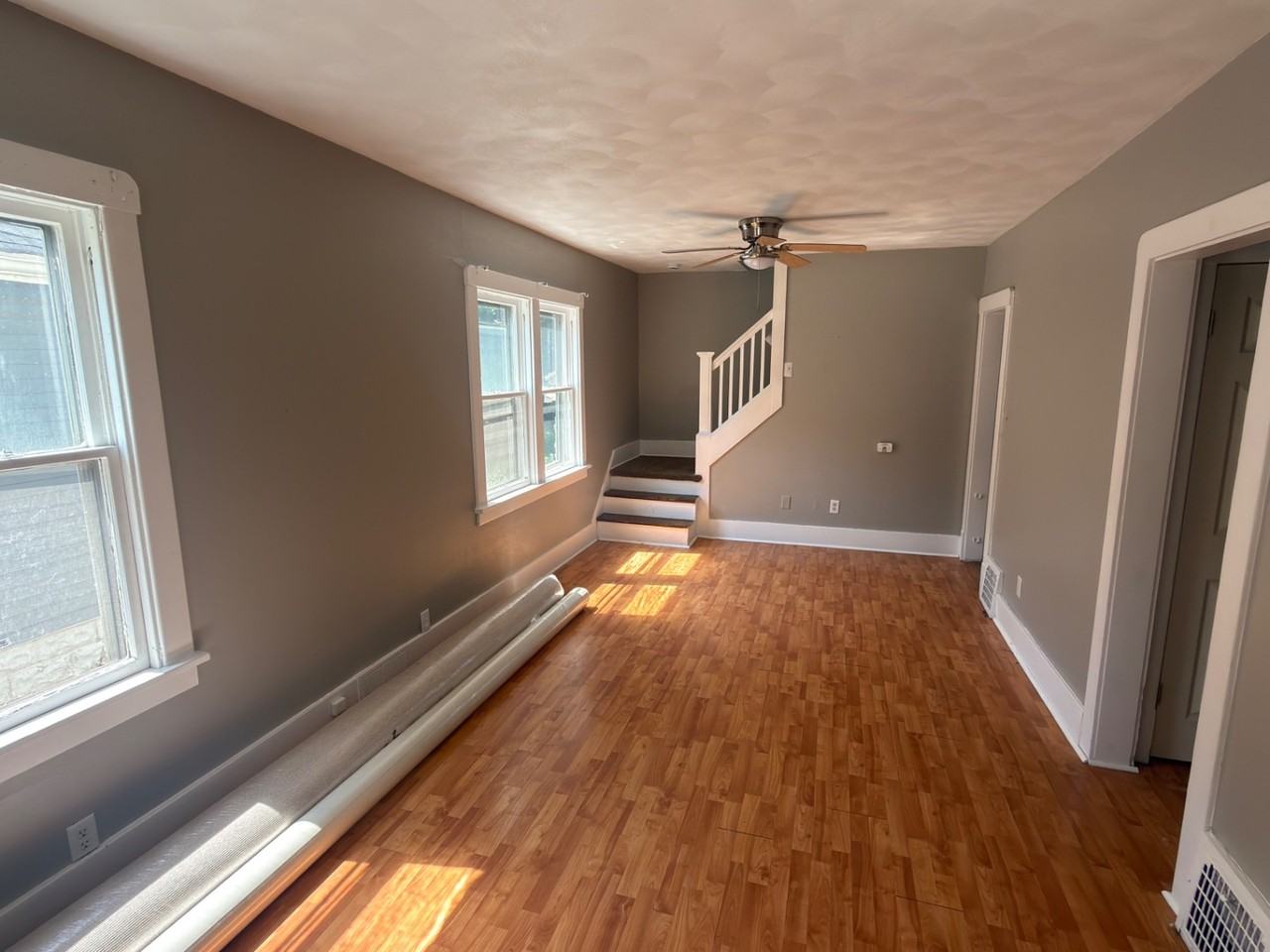 2915 N Wisconsin Ave - Photo 6 of 11