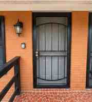 featured image of 616 W College St
