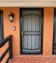 616 W College St - Photo 1 of 1