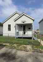 featured image of 2309 Elbe Ave #1