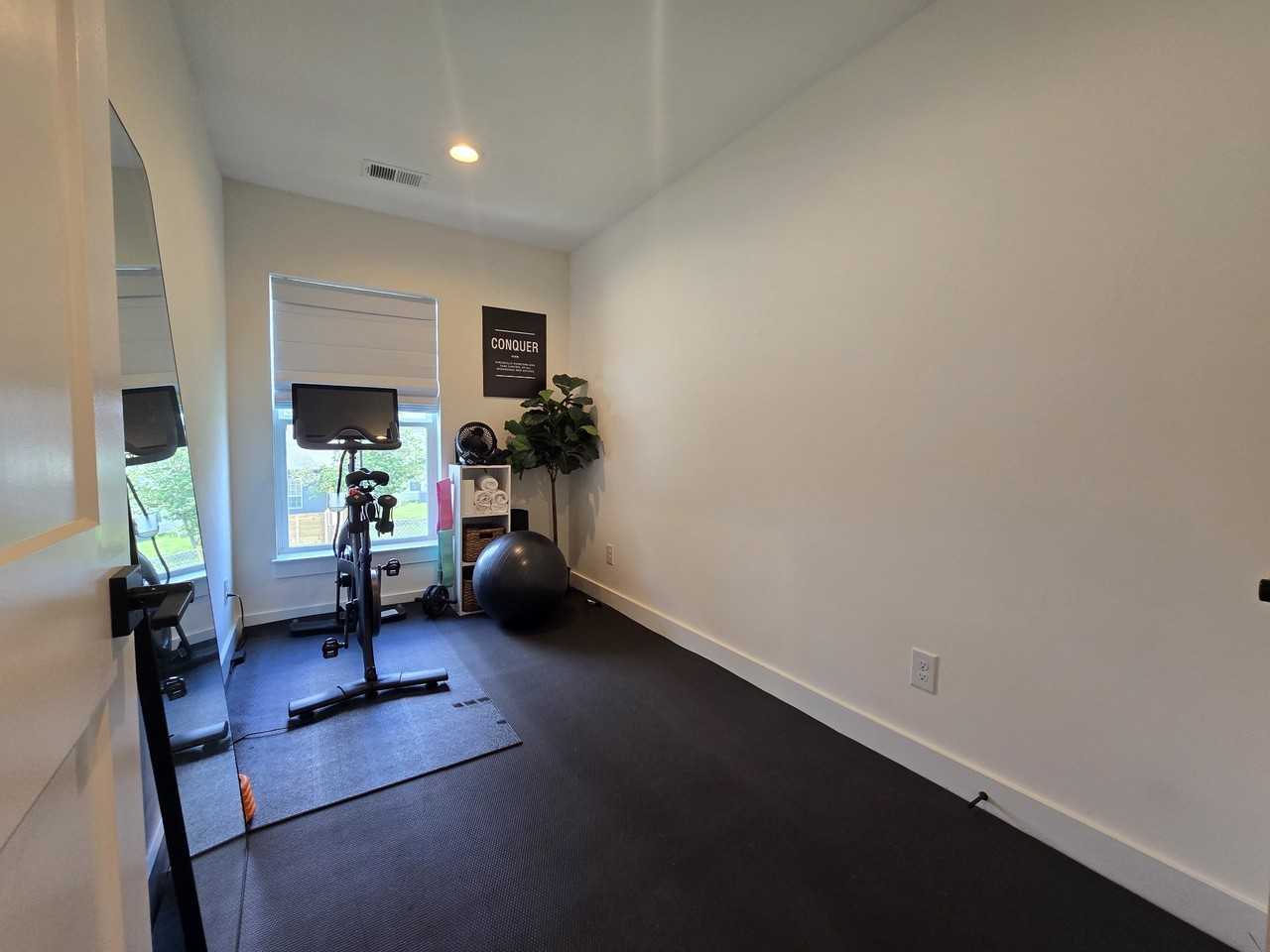 538 Taffy Way #1 - Photo 7 of 10