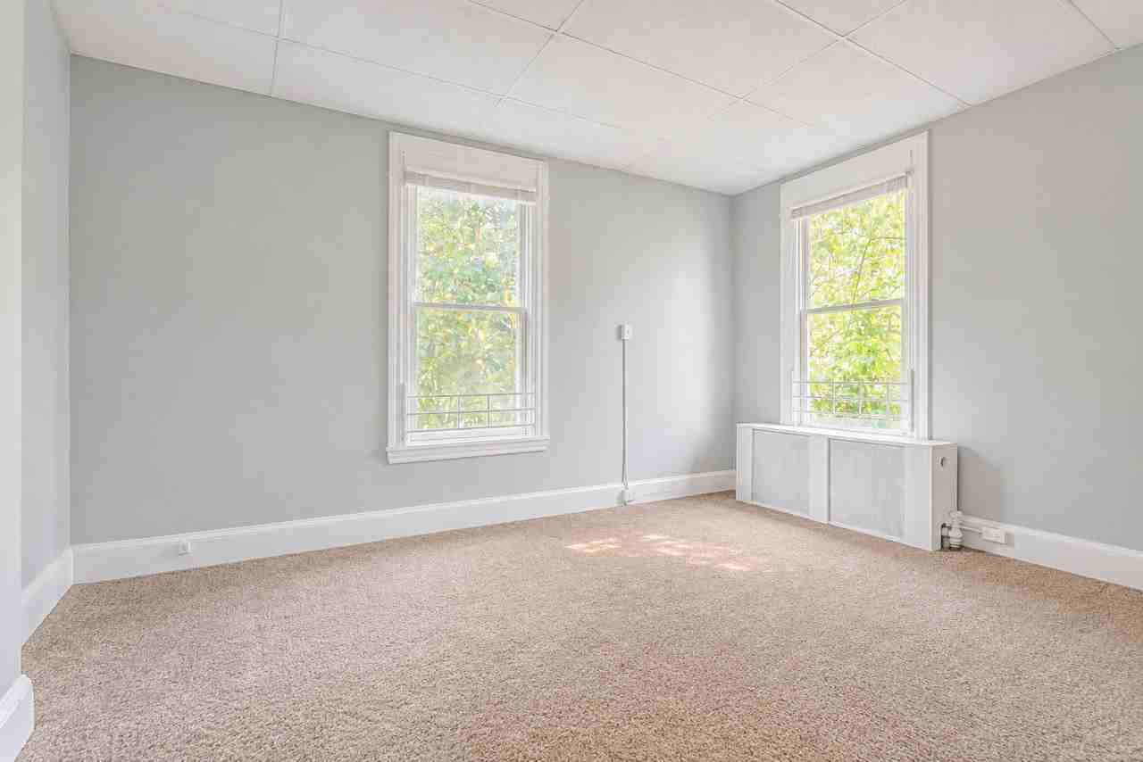 112 Garden St #2 - Photo 4 of 7