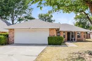 featured image of 1311 Mallard Dr