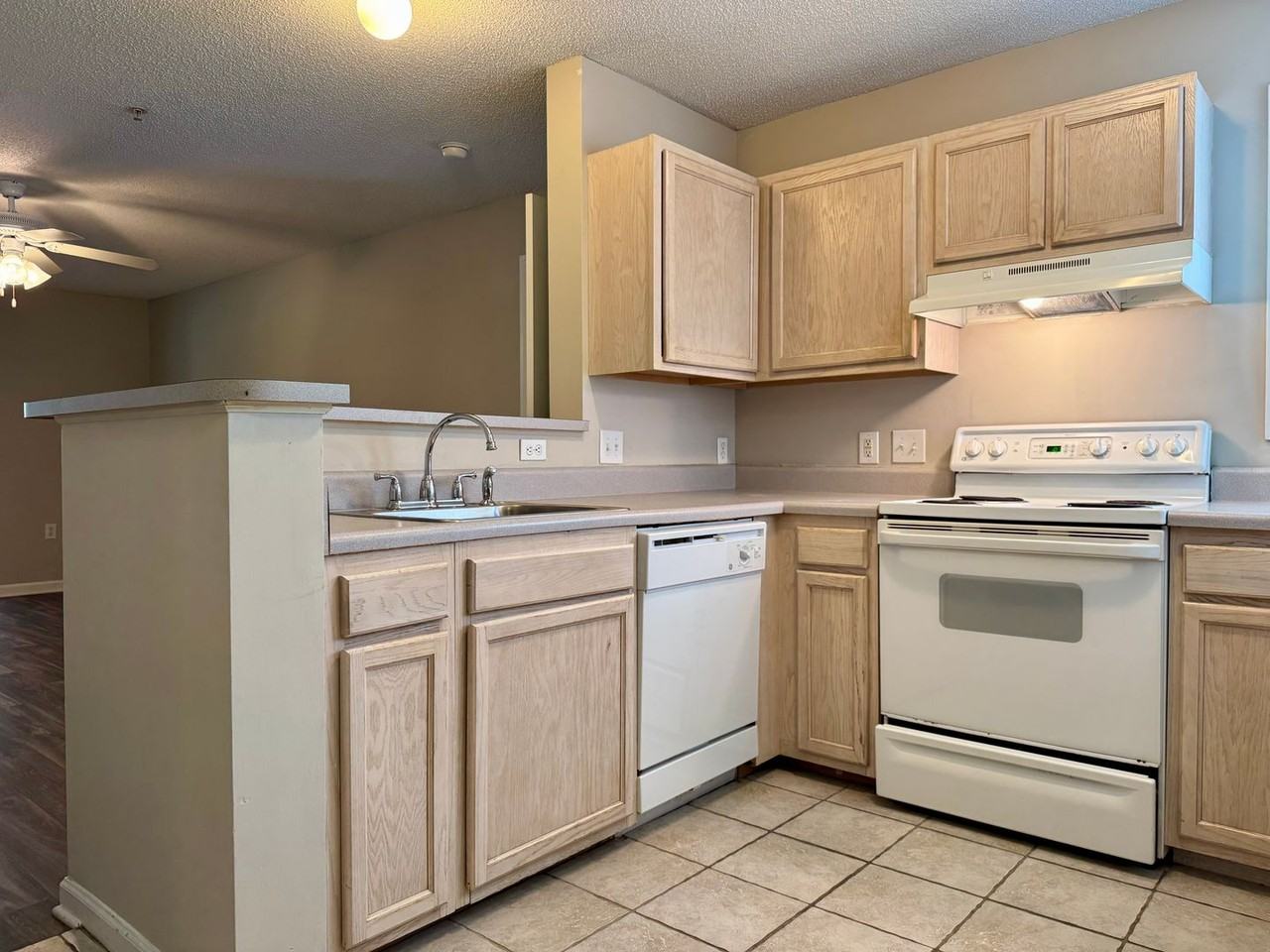 3730 Pardue Woods Pl #101 - Photo 5 of 26