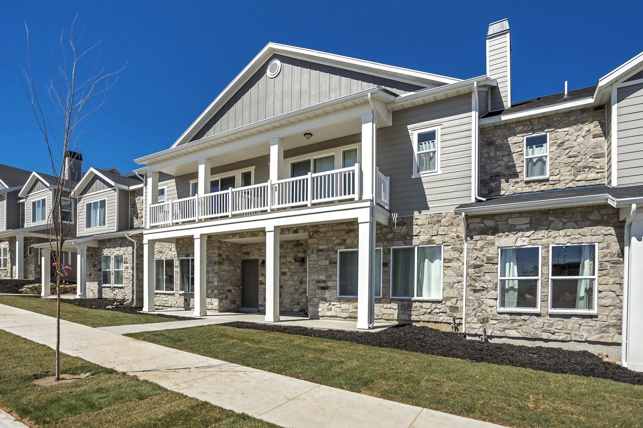 5667 W Island Ridge Dr #1 - Photo 3 of 18