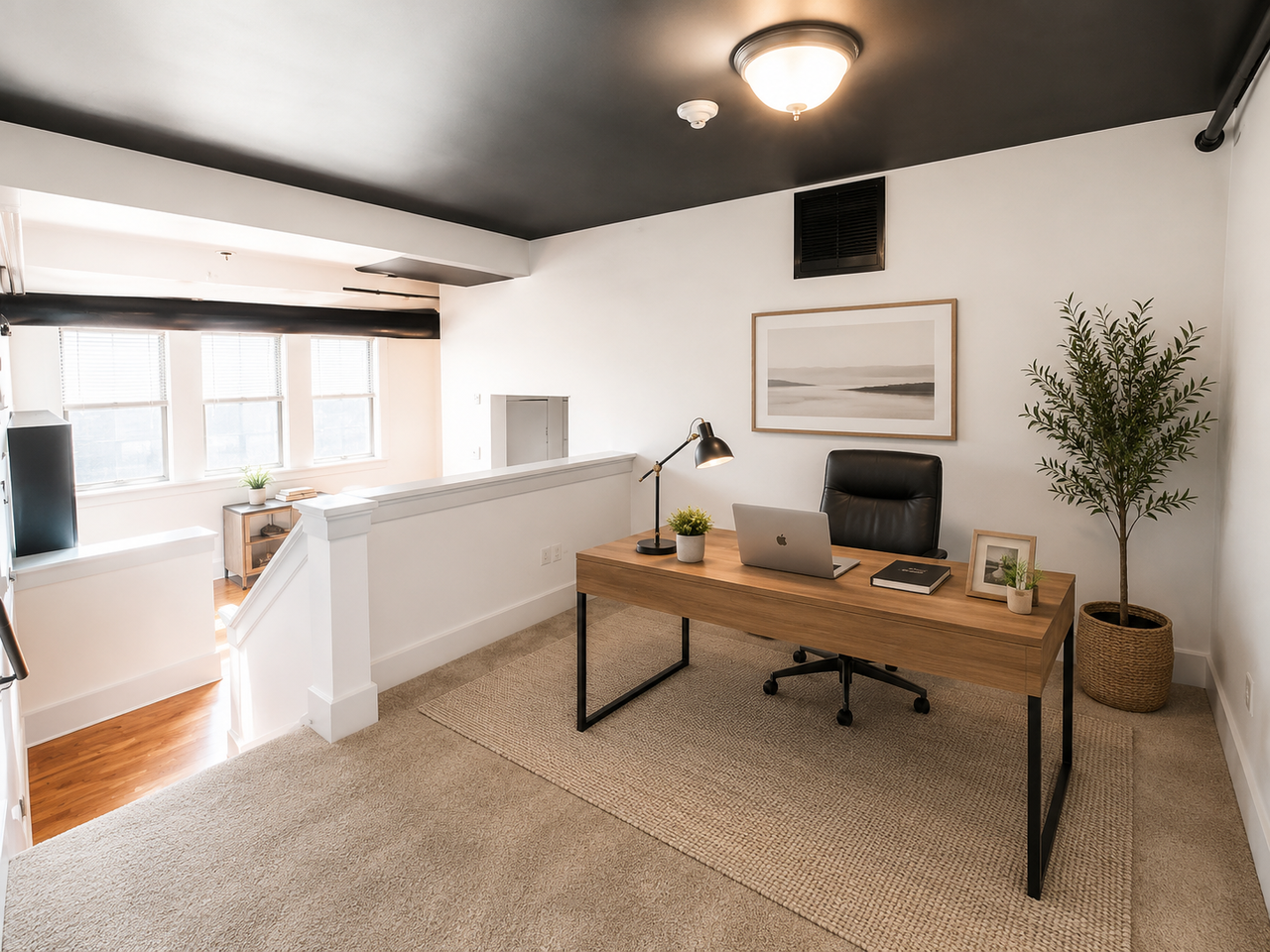 739 W Hamilton St #201 - Photo 3 of 10