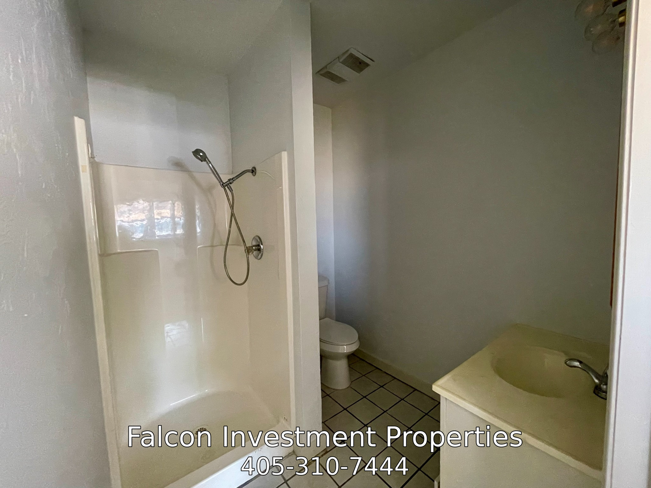 3156 Sw 71st St #1 - Photo 6 of 15