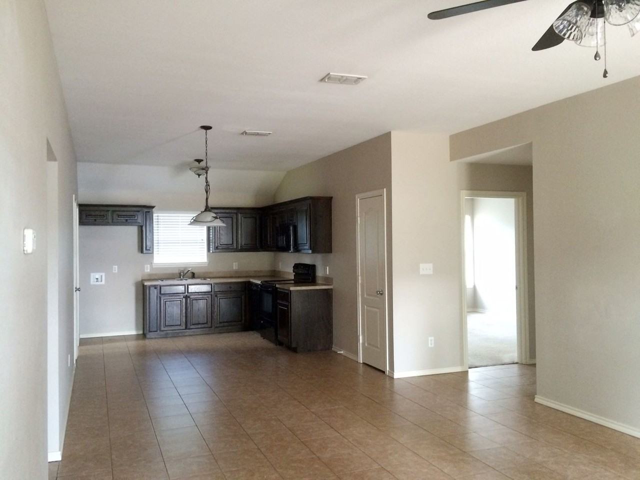 17034 Sentinel Ln - Photo 4 of 17