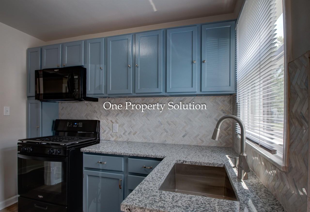 230 Taft Pl #1 - Photo 6 of 28