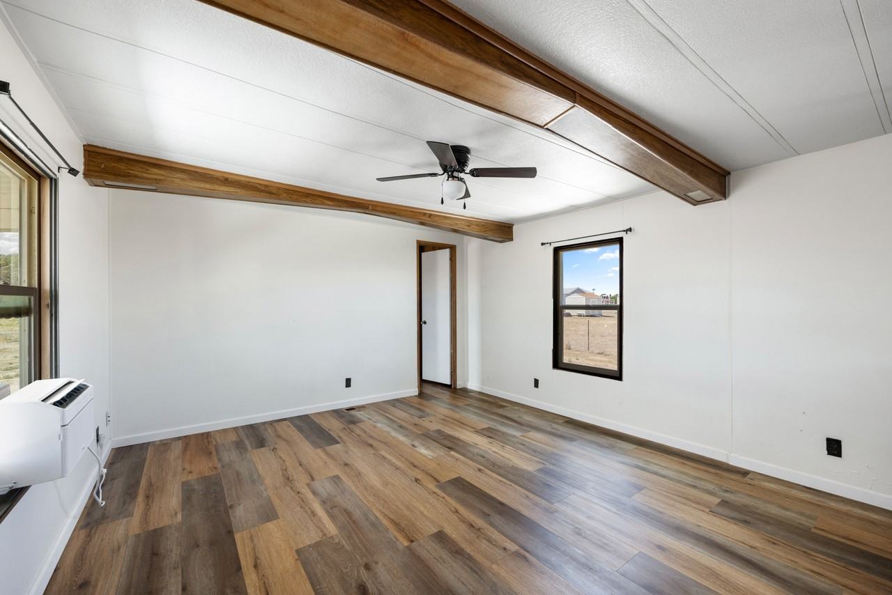 820 Beefway Ranch Ct #1 - Photo 4 of 21