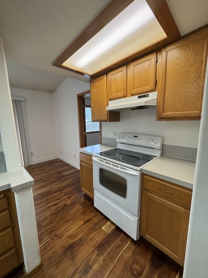 426 W Arizona Ln #1 - Photo 6 of 22