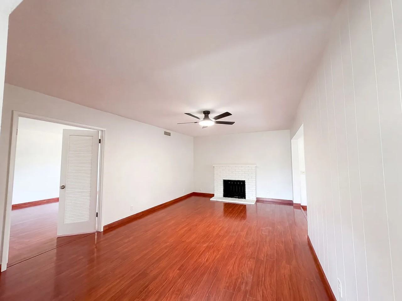 1801 60th Avenue - Photo 2 of 7