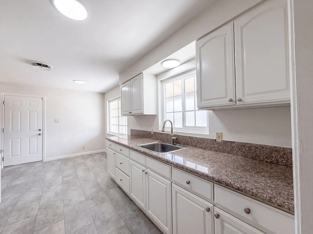 1801 60th Avenue - Photo 5 of 7
