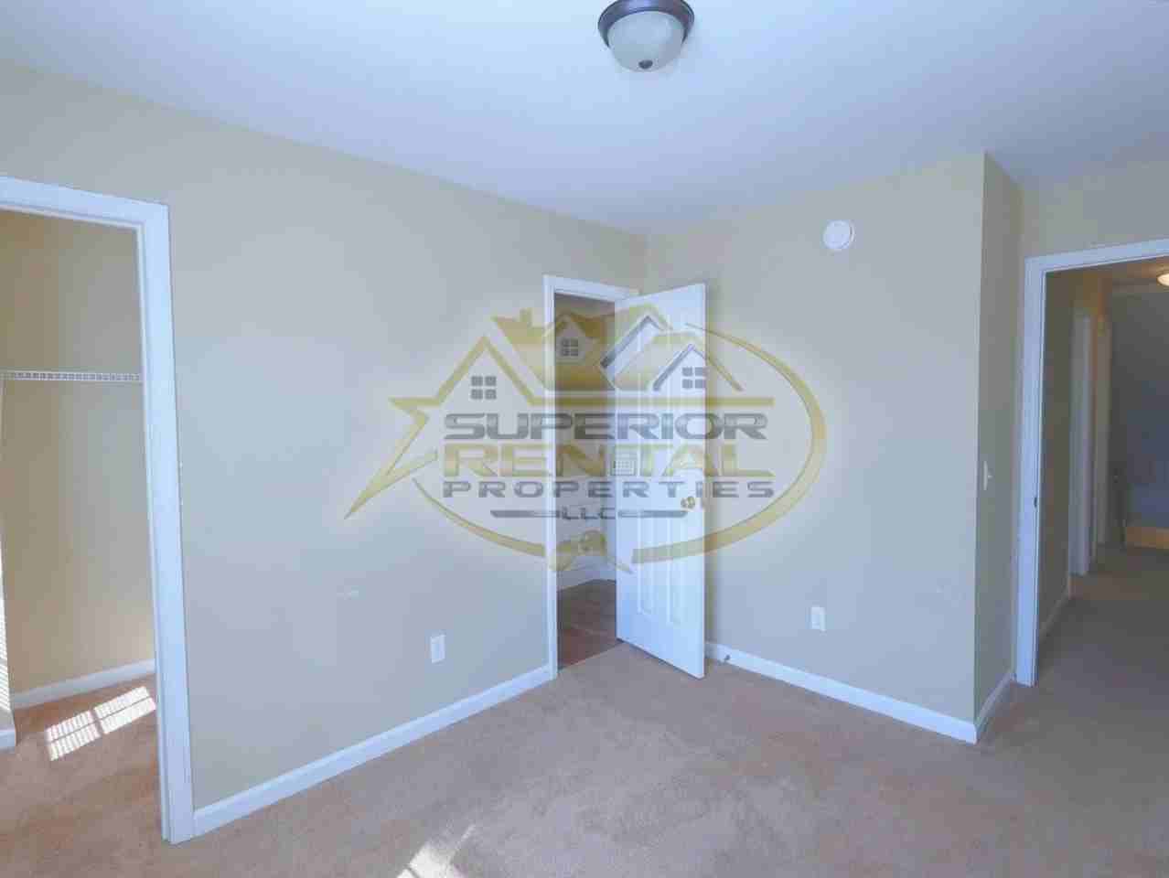 515 Summit Terrace Ct #1 - Photo 6 of 40