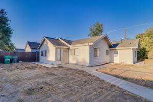 featured image of 620 Huskey Dr #1